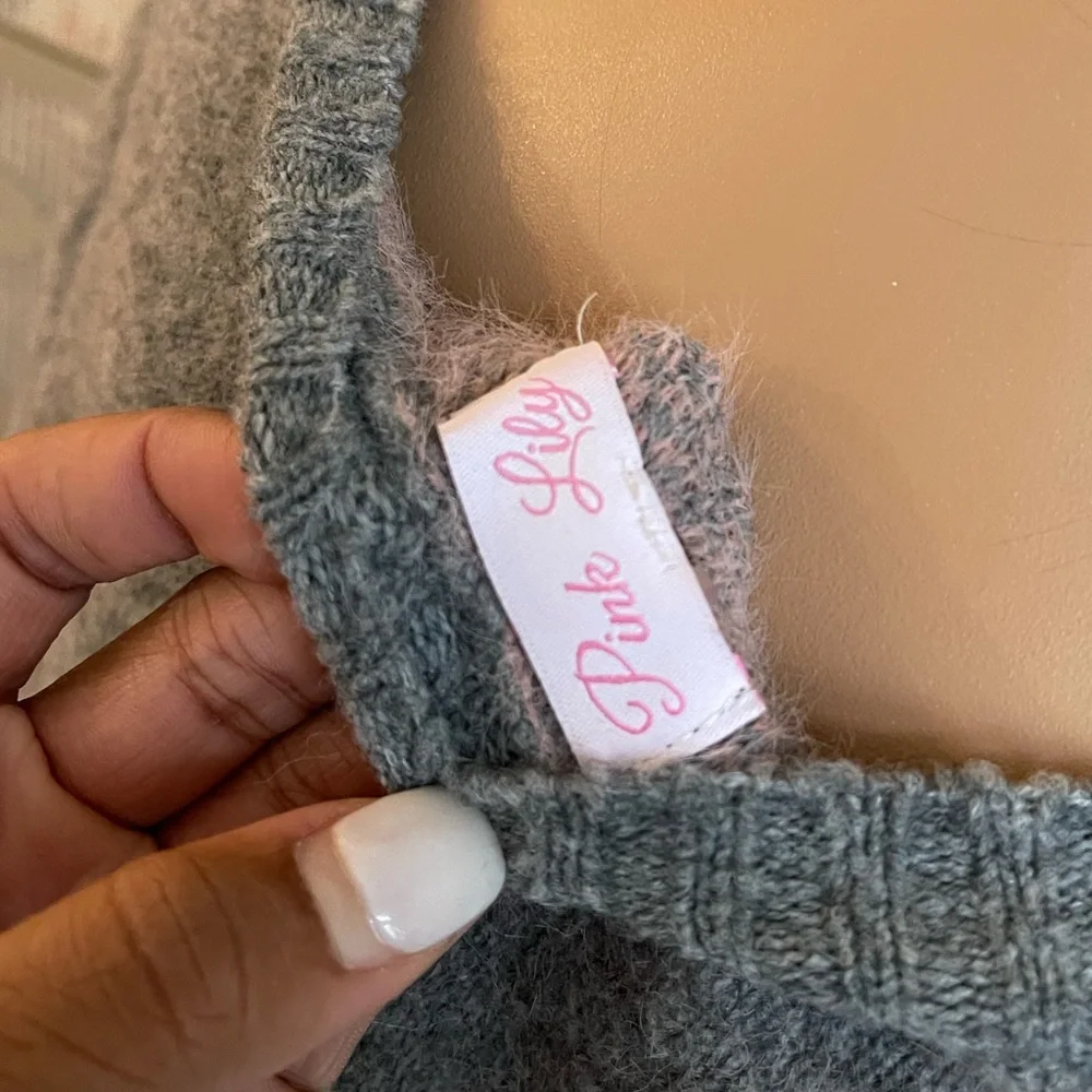 Pink Lily! BRAND NEW! Never worn! Grey with pink & blue stripes! Fuzzy! - Picture 5 of 5